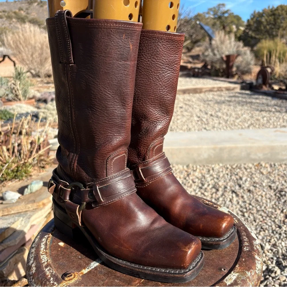 FRYE πΊπΈ Belted Harness Boots πΊπΈ - Picture 11 of 16